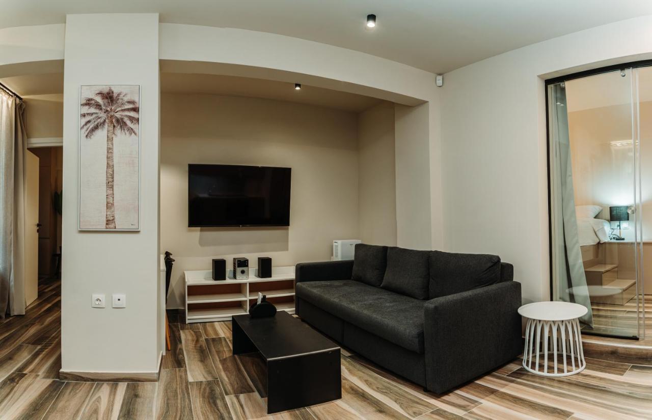 Blackhaus Family And Friends Deluxe Apartment سالونيك المظهر الخارجي الصورة